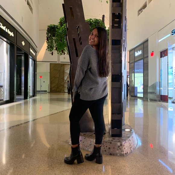 Meet your Posher, Valeria! - Picture 1 of 1
